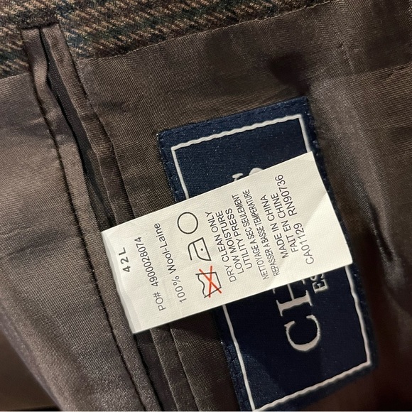 Chaps. Brown tones. Blazer. Sport coat. 42 Long. Two button. 100% Wool - Picture 5 of 6